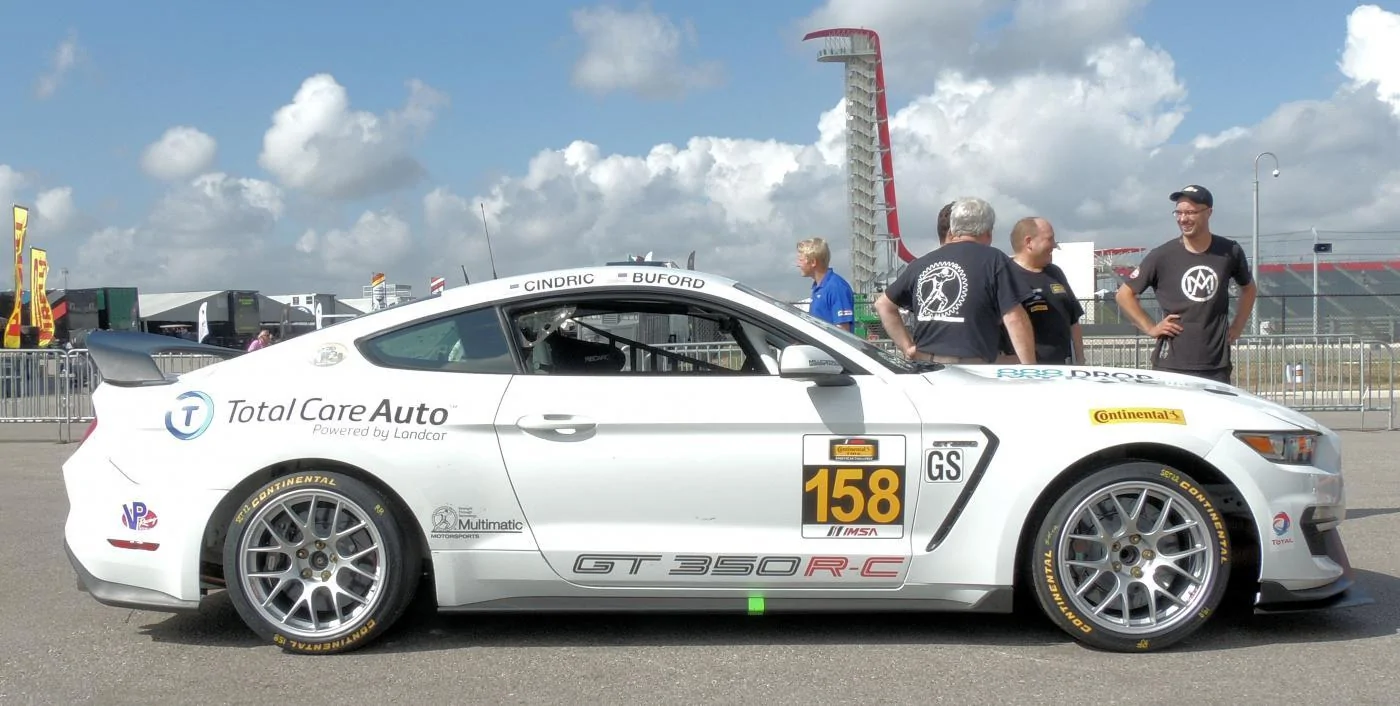 gt350-e1.webp