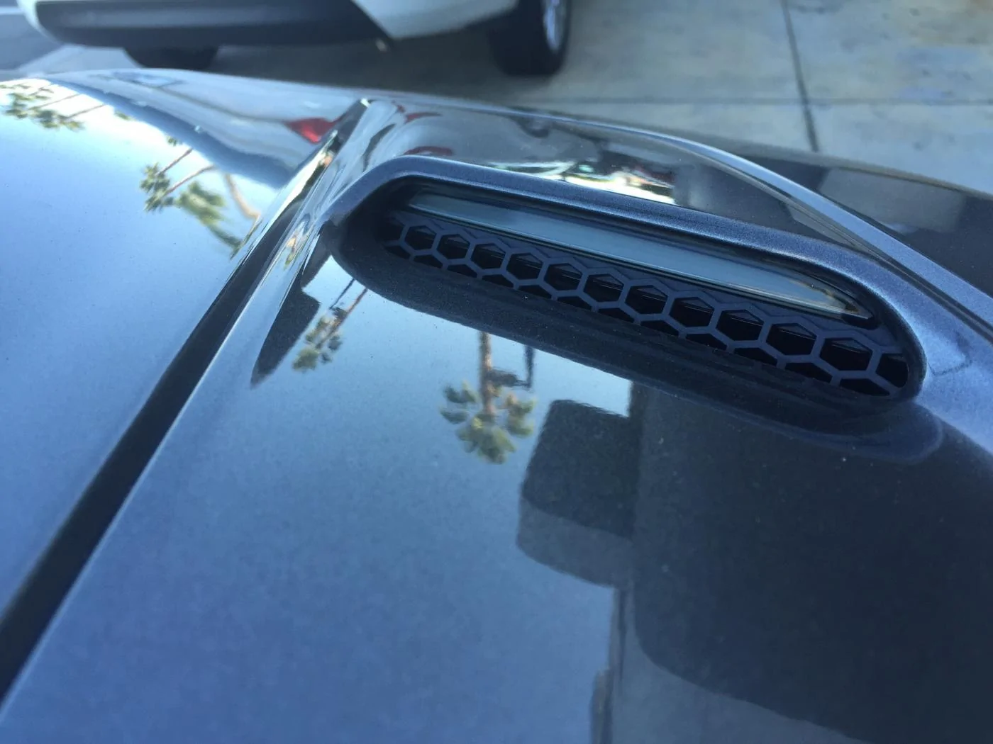 MY16 Hood Turn Signal.webp