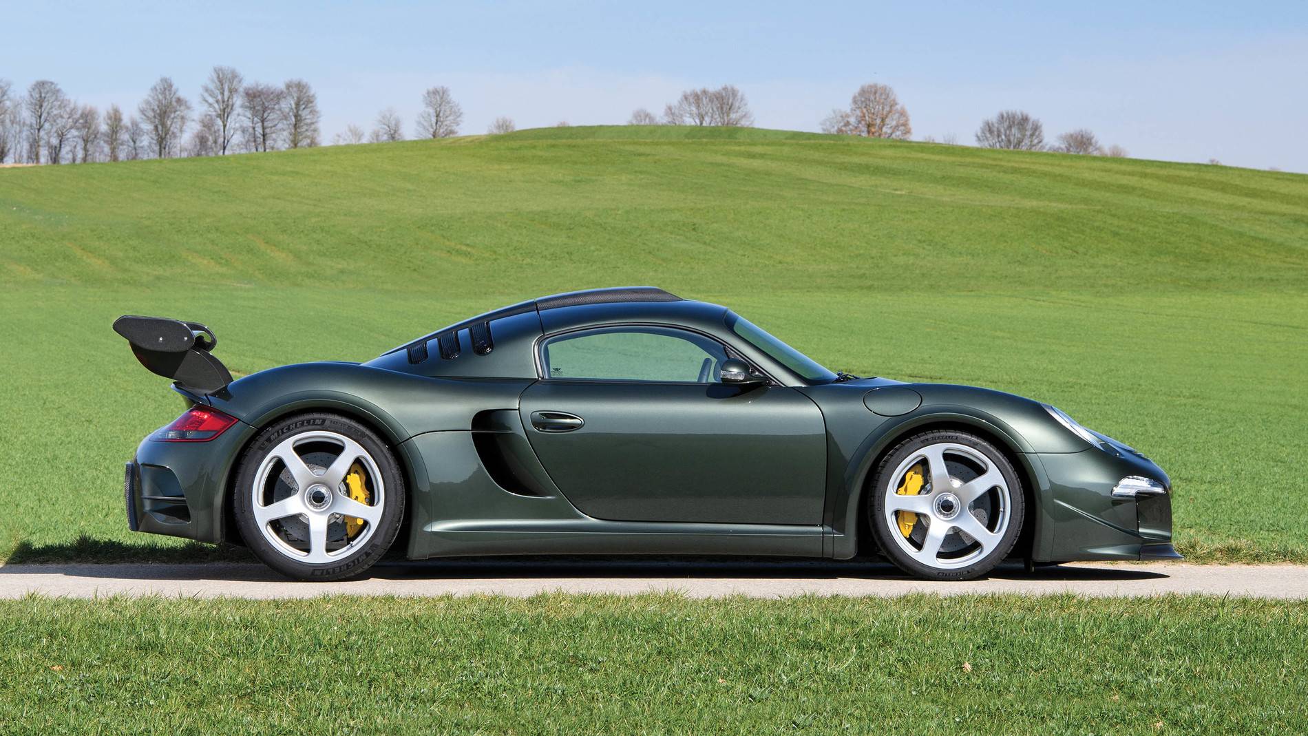 2018-ruf-ctr3-clubsport_4.jpg