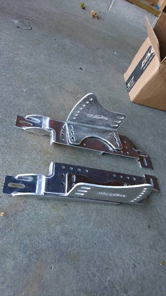 seatmount.jpg