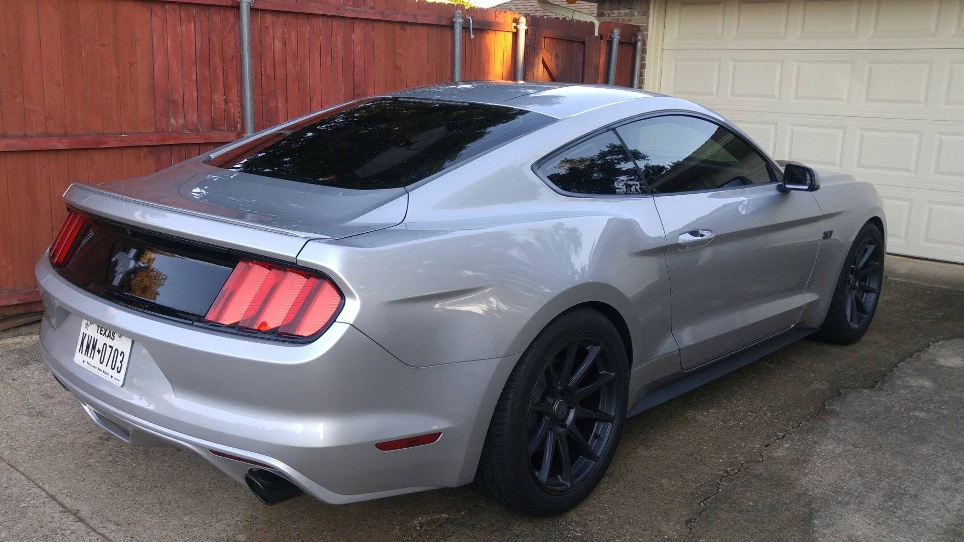 20191102_-right.jpg