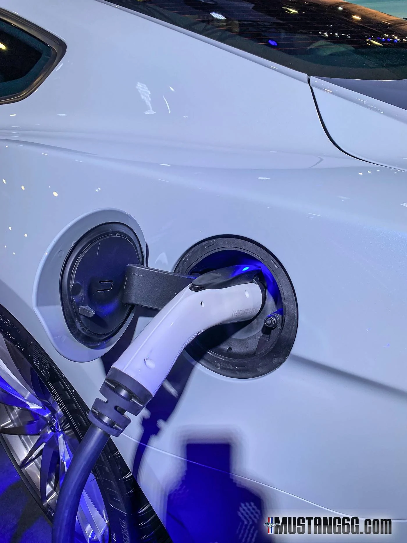 Ford-Mustang-Lithium-Battery-Electric-Prototype-Webasto-SEMA-Build-11.webp