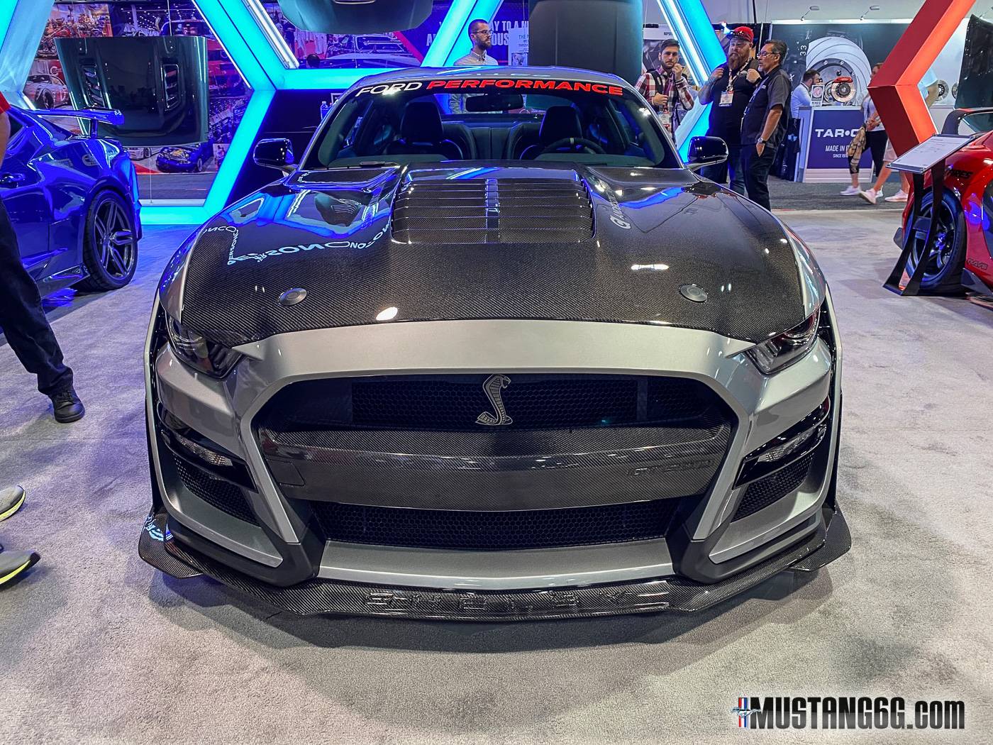 Anderson-Composites-2020-Shelby-GT500-Build-SEMA-2019-1.jpg