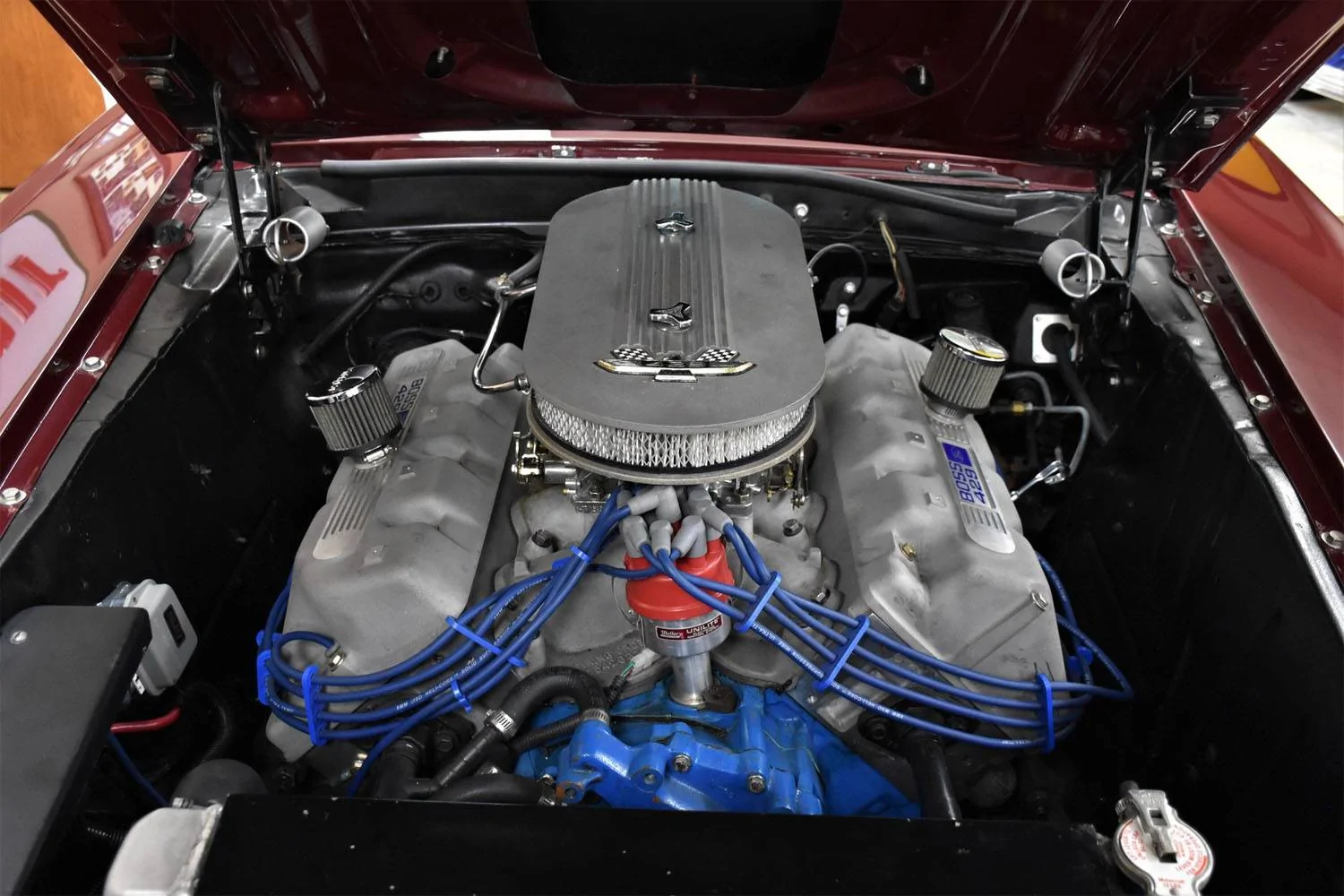 1969-Ford-Mustang-Boss-429-008.webp