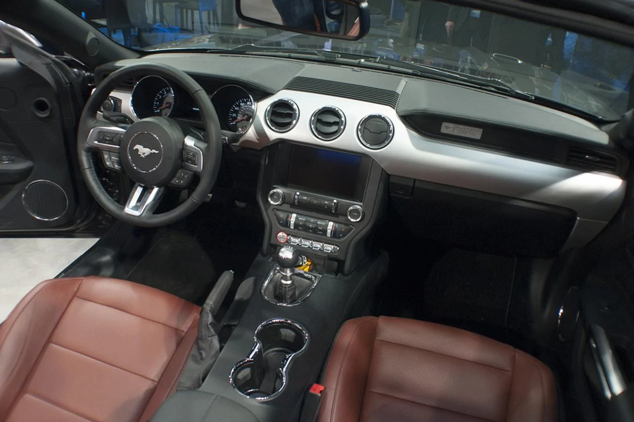 2015-Ford-Mustang-Reveal-27.webp