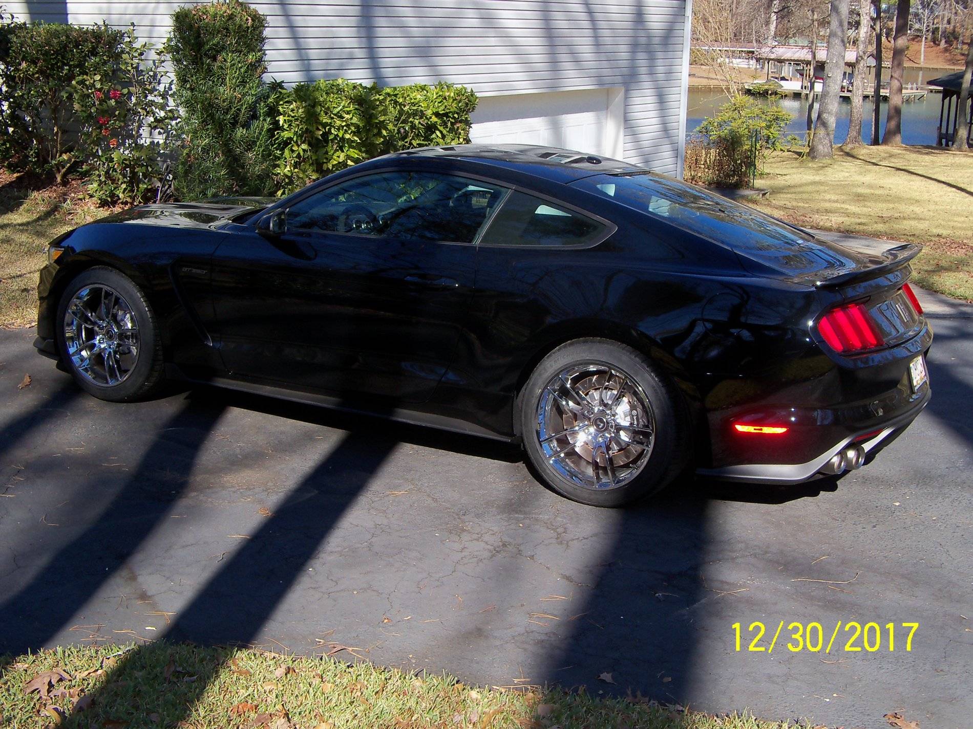 New Wheels & Tires on Shelby (11).JPG