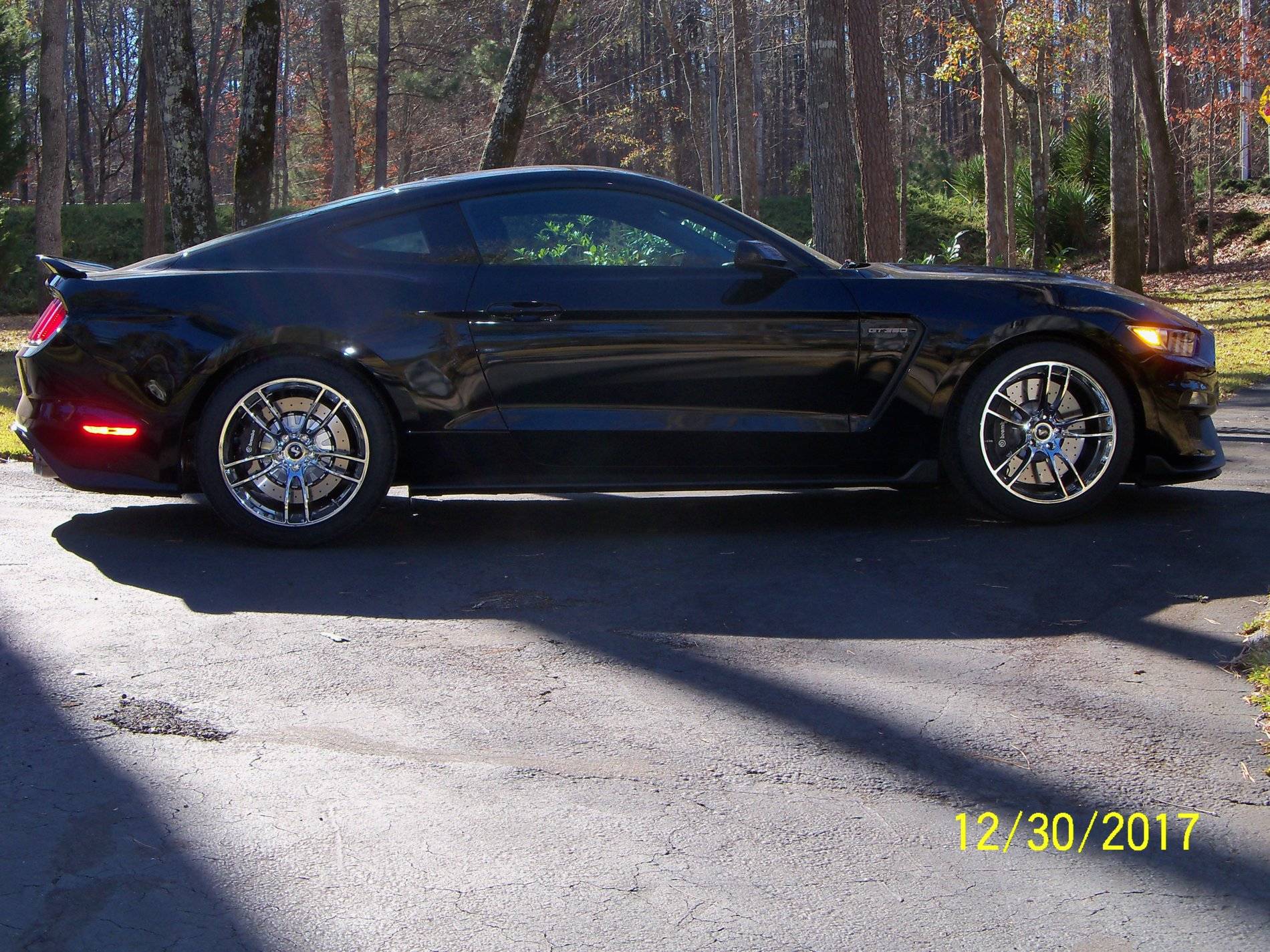 New Wheels & Tires on Shelby (4).JPG