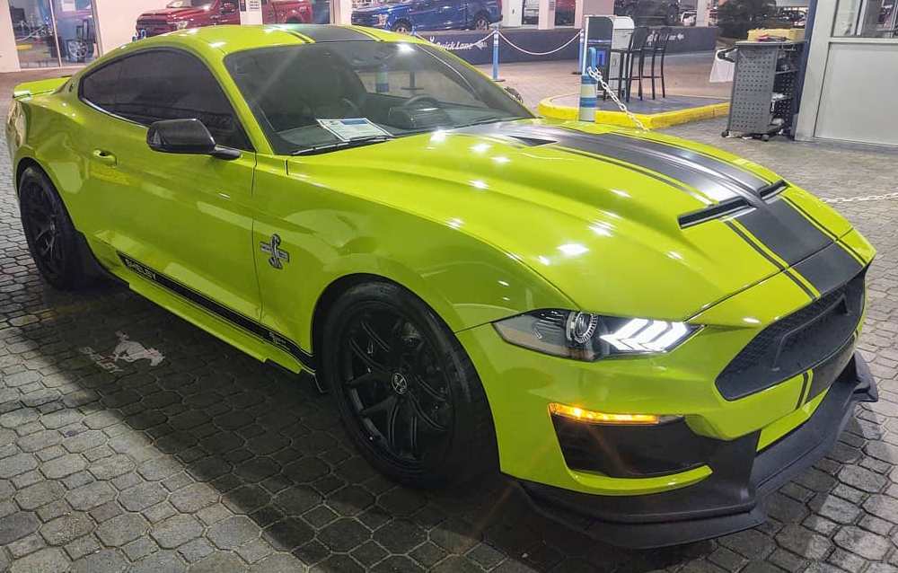Grabber Lime Shelby Super Snake 3.jpg