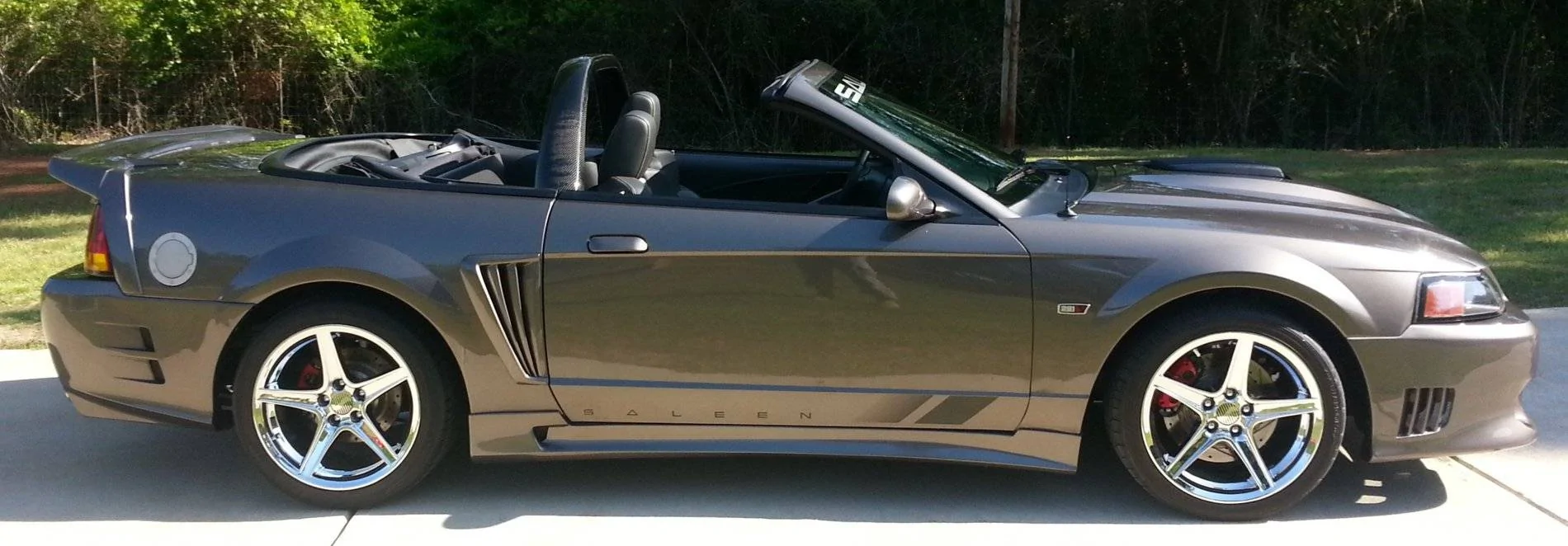 2000 Convertible Mustang.webp