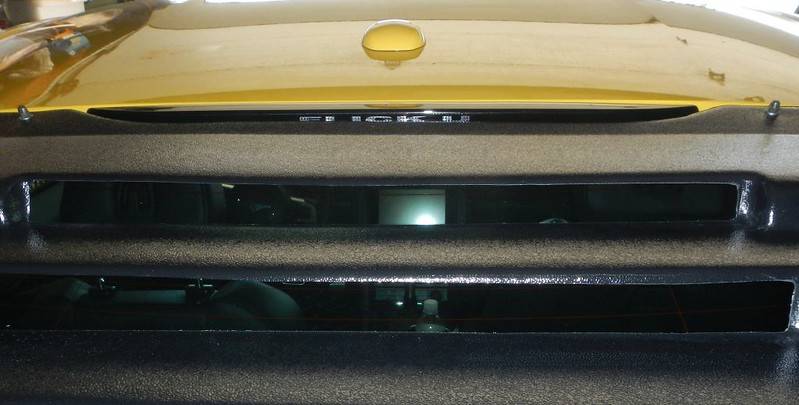 YellowCar3rdBrakeLight.jpg