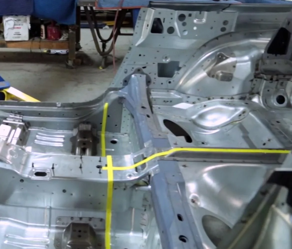 2 inside bulkhead rear seats.webp