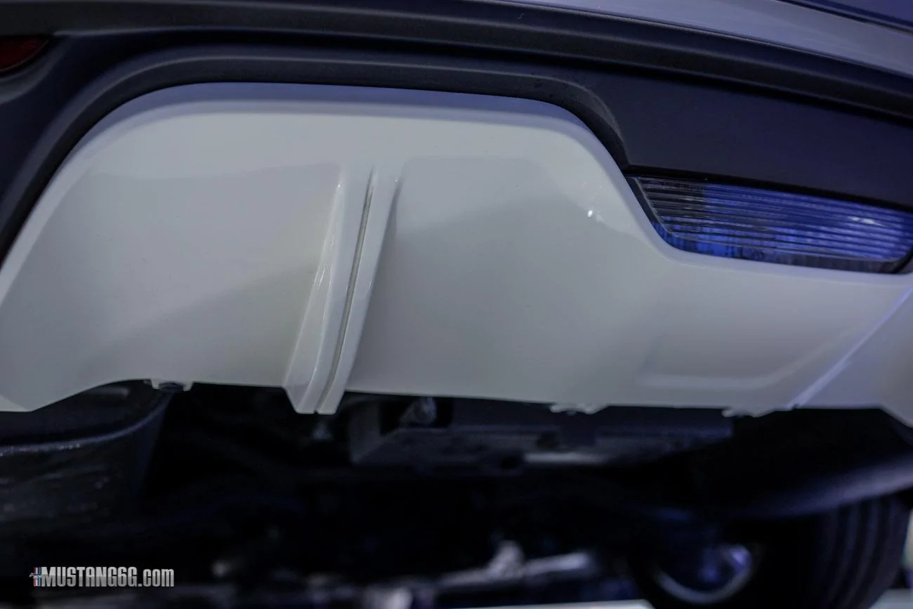 2015 Mustang 50 Year Limited Edition - Wimbledon White-22.webp