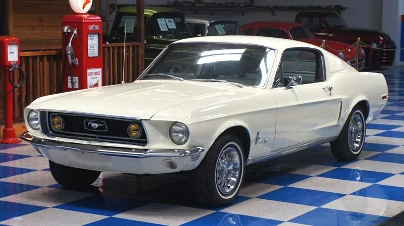 _big_aeclassiccars_71162-1.webp