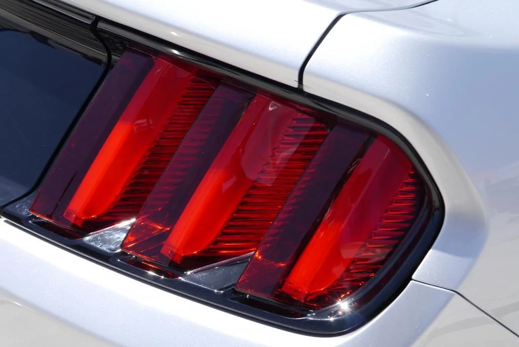 mustang-ingotsilver12.webp
