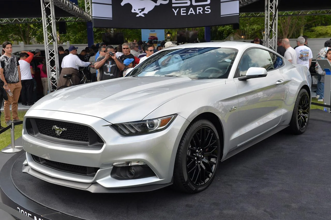 ingot-silver-2015mustang8.webp