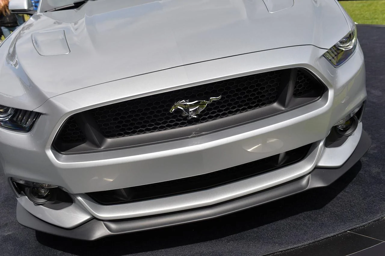 ingot-silver-2015mustang12.webp