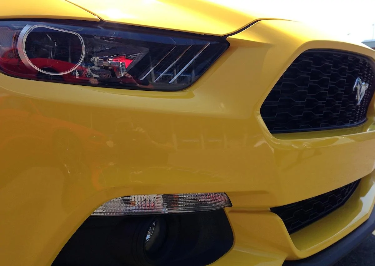 yellow-2015mustang3.webp