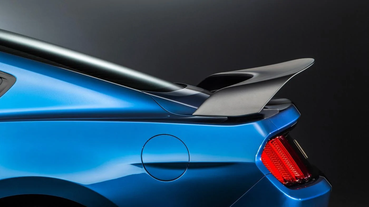2016_ford_mustang_shelby_gt350r_15_1920x1080.webp