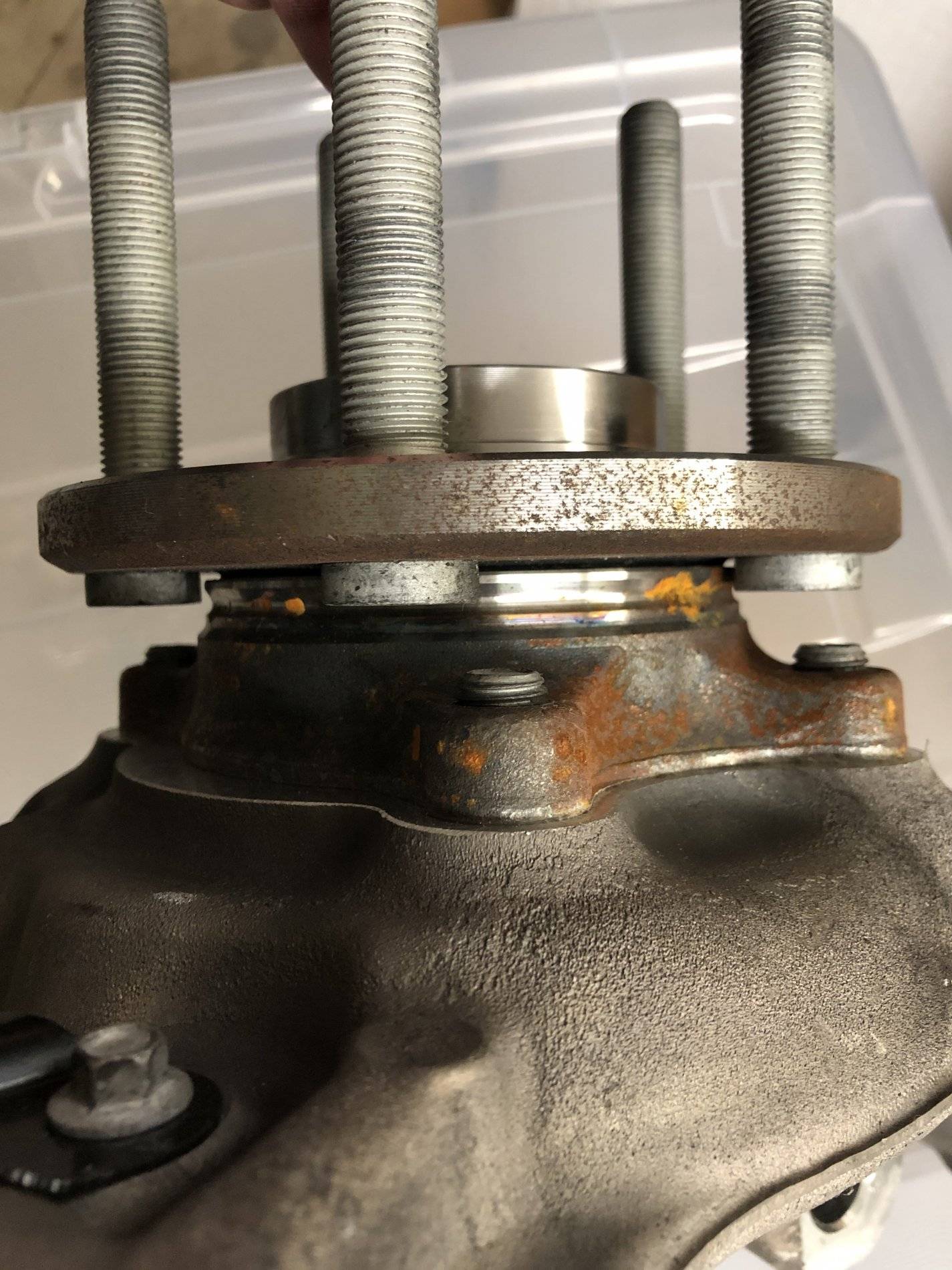 GT350R_Hub_LH-06.JPG