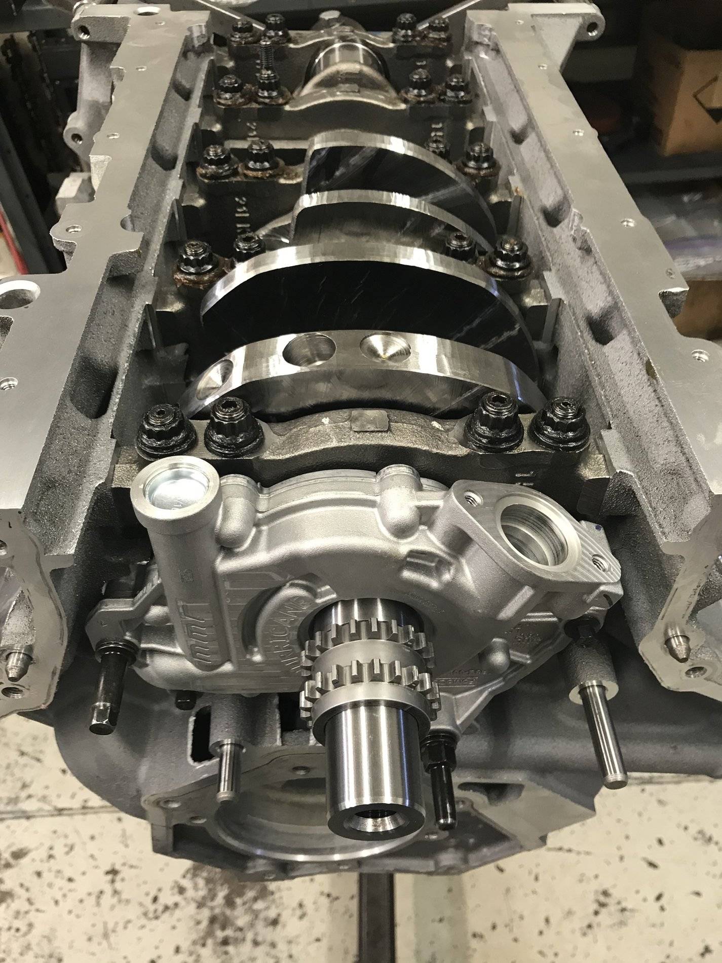 oil_pump_in_IMG_4810.jpg