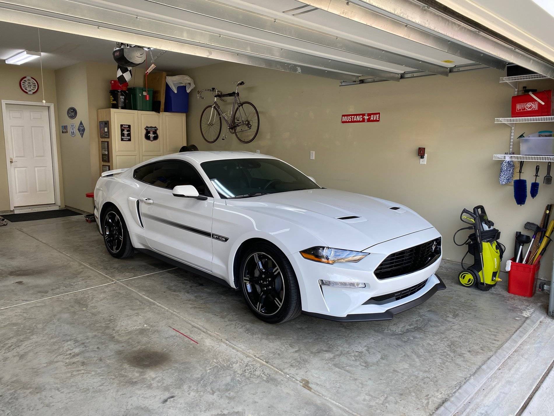 Garage.jpg