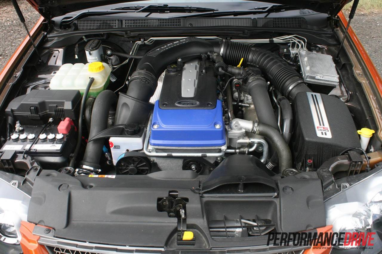 2012-FPV-F6-MkII-engine.jpg
