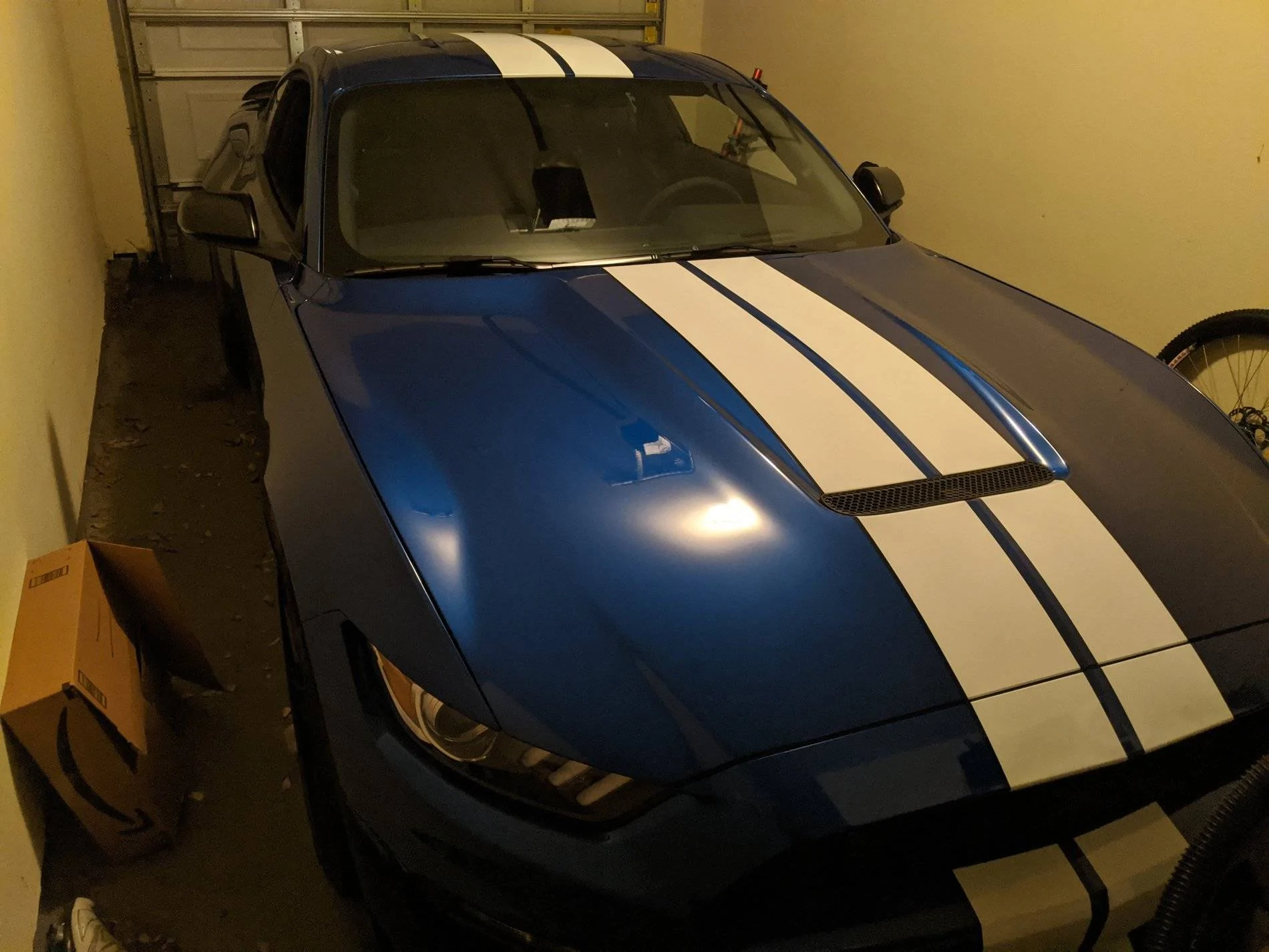 350 garage.webp
