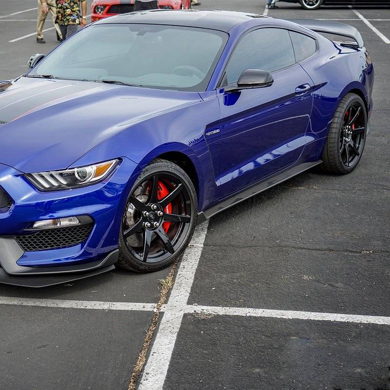 shelby_gt35_gt350r_forged_wheels_13_19aa3cadab703cb0ba0a3f29871887bb5c6c5ef5.jpg