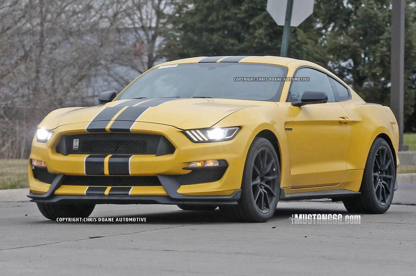 2016 Shelby GT350 Mustang-13.webp