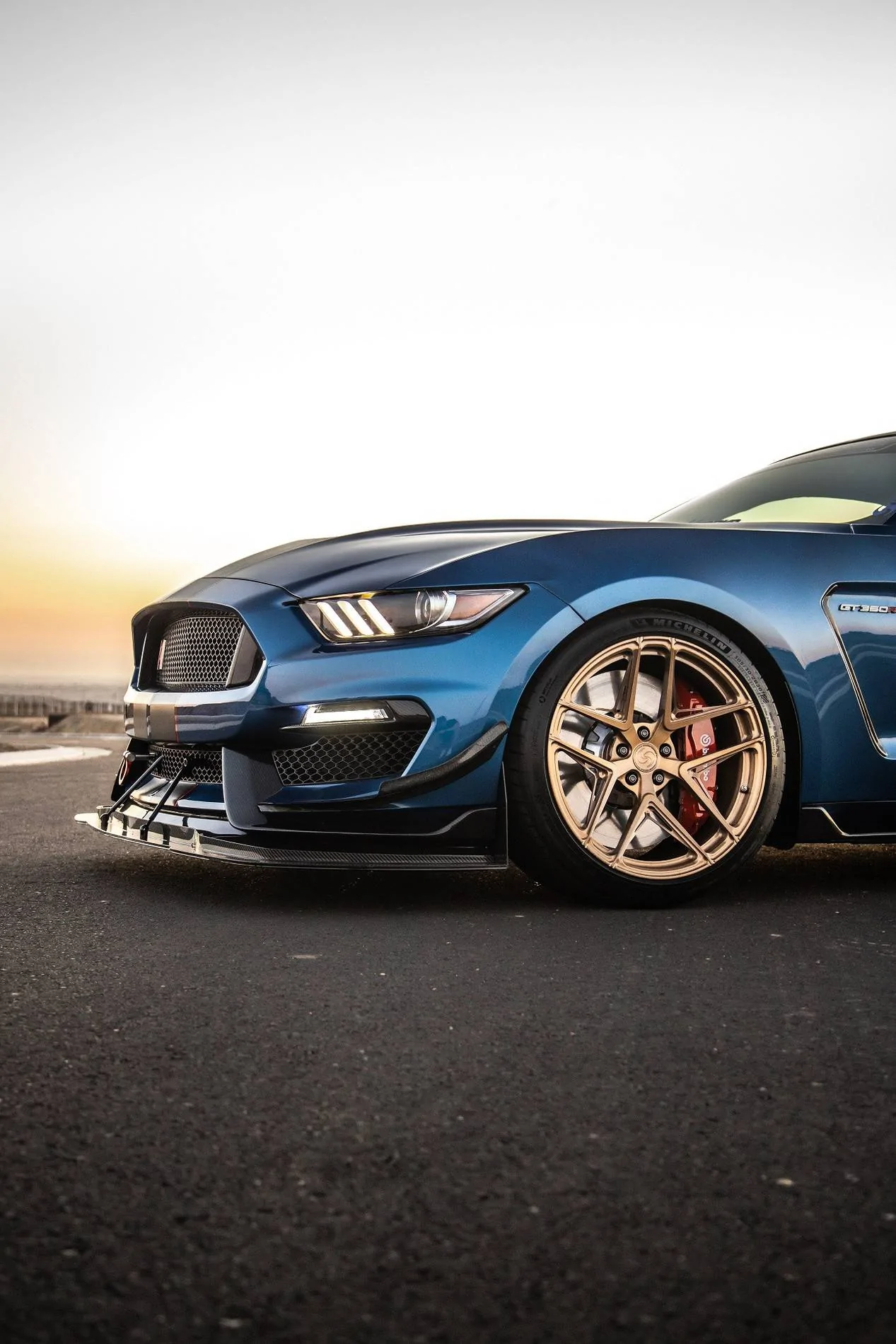 SV705-GT350-R-4.webp