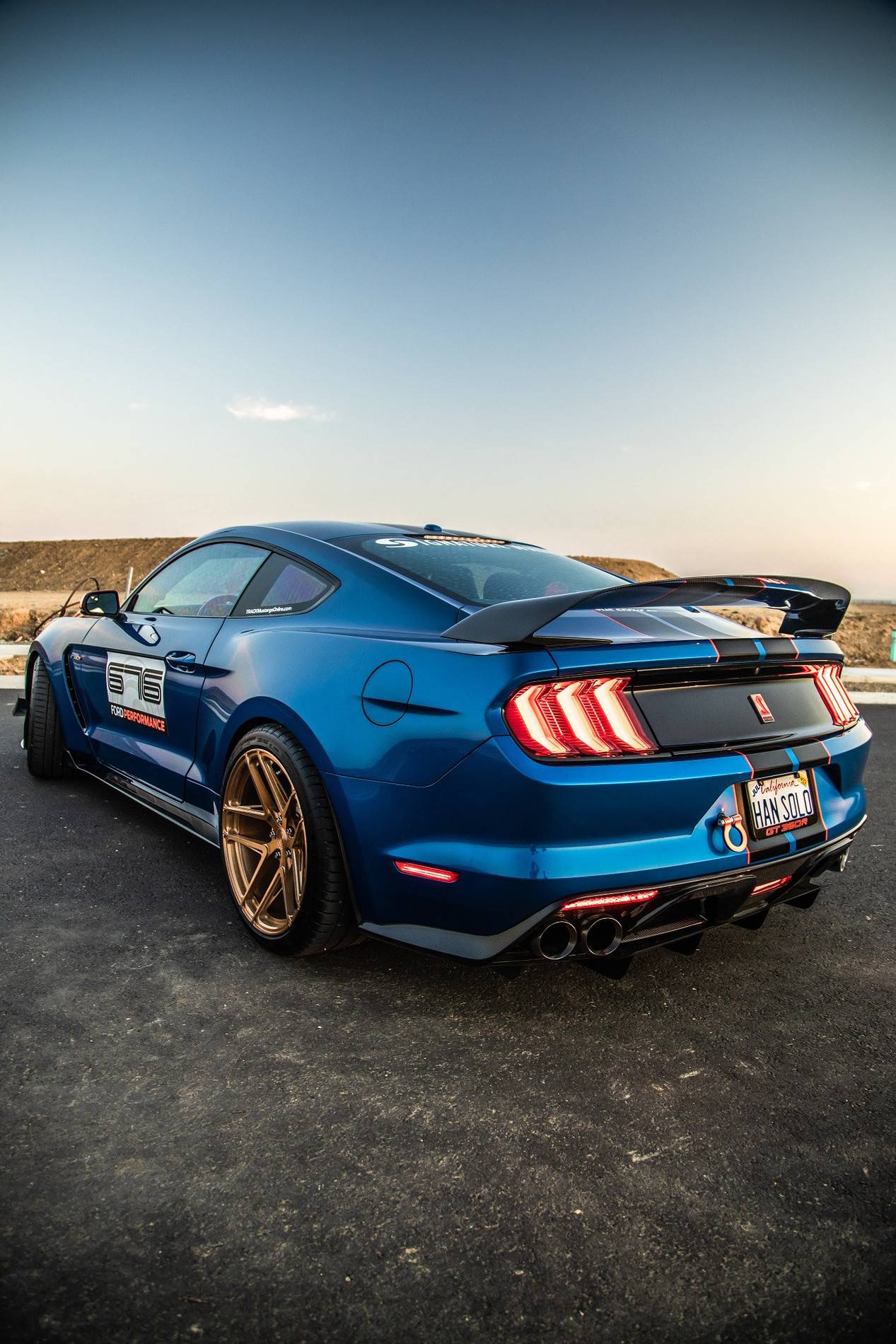 SV705-GT350-R-12.jpg