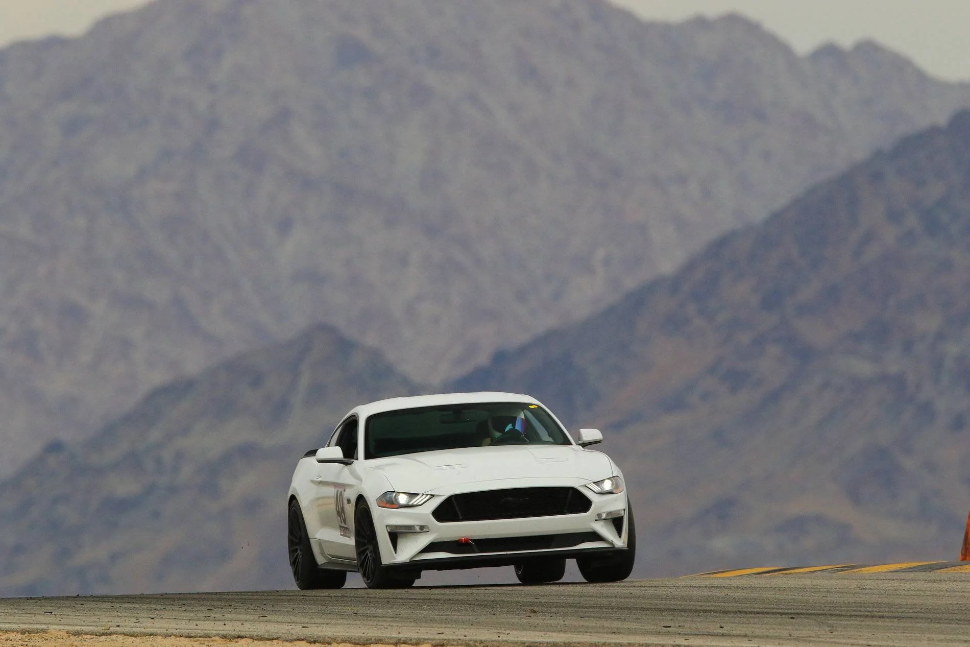 Group 2 Yellow-Turn 10 (120pm)-CVR_5022_1332_Dec2219_CaliPhoto.webp
