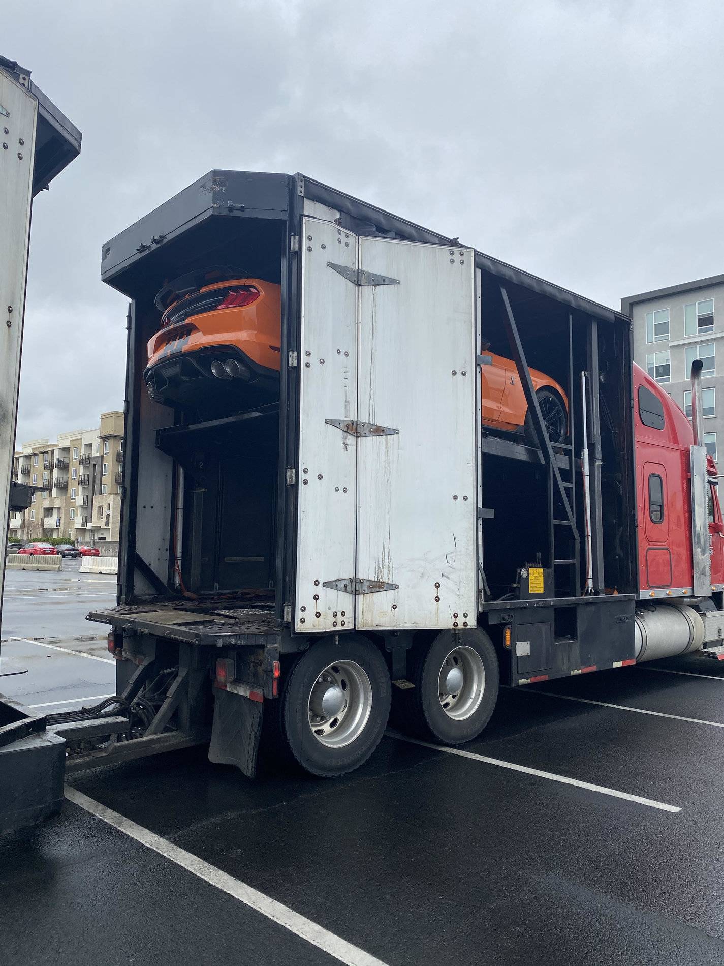 Delivery truck.jpg