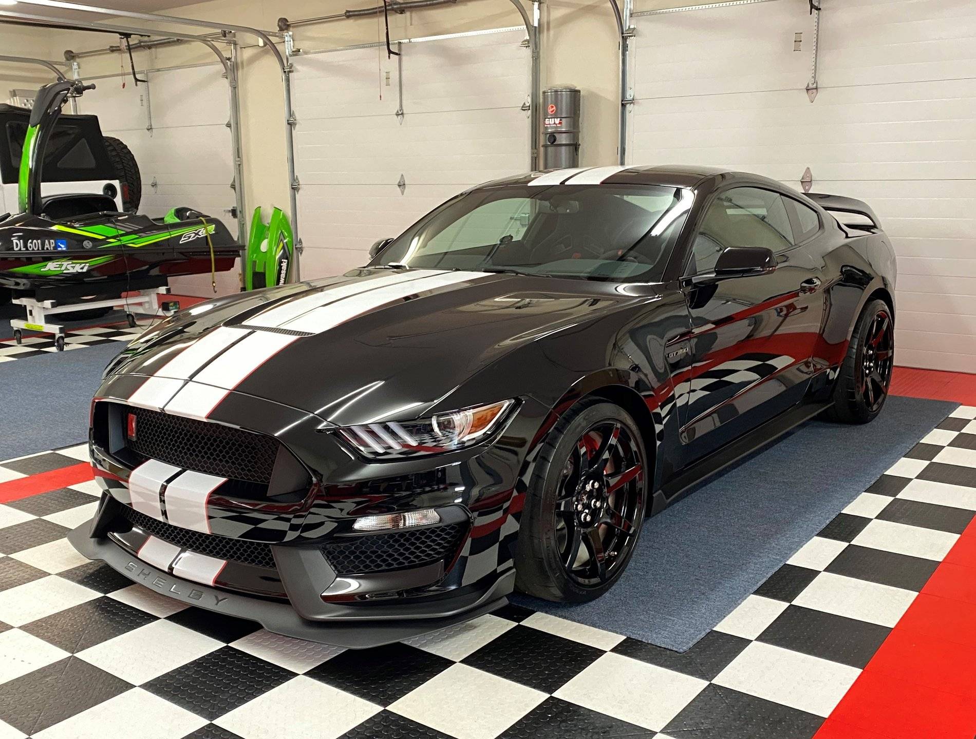 gt350r.jpg