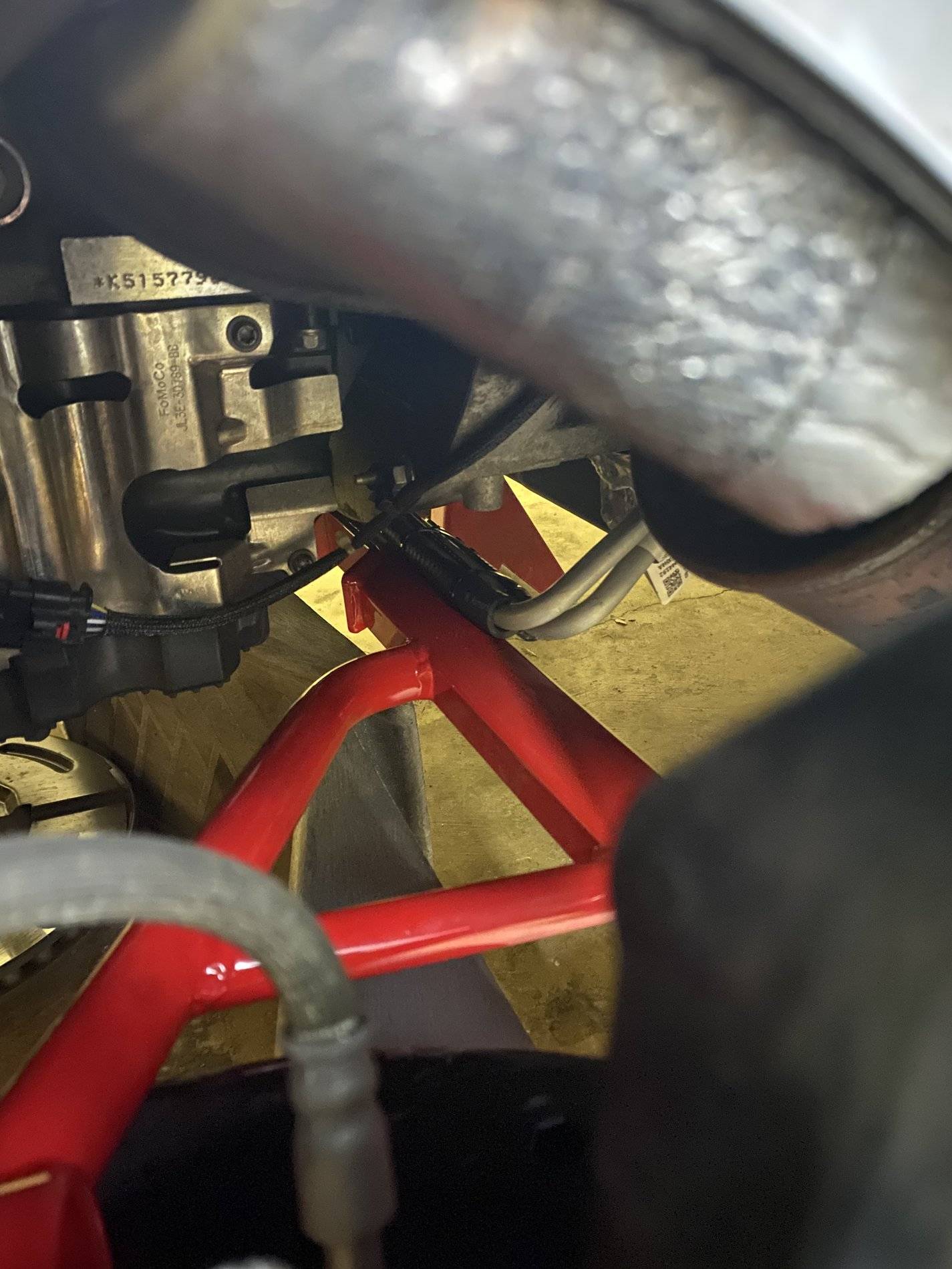 Brace with Hose.jpg