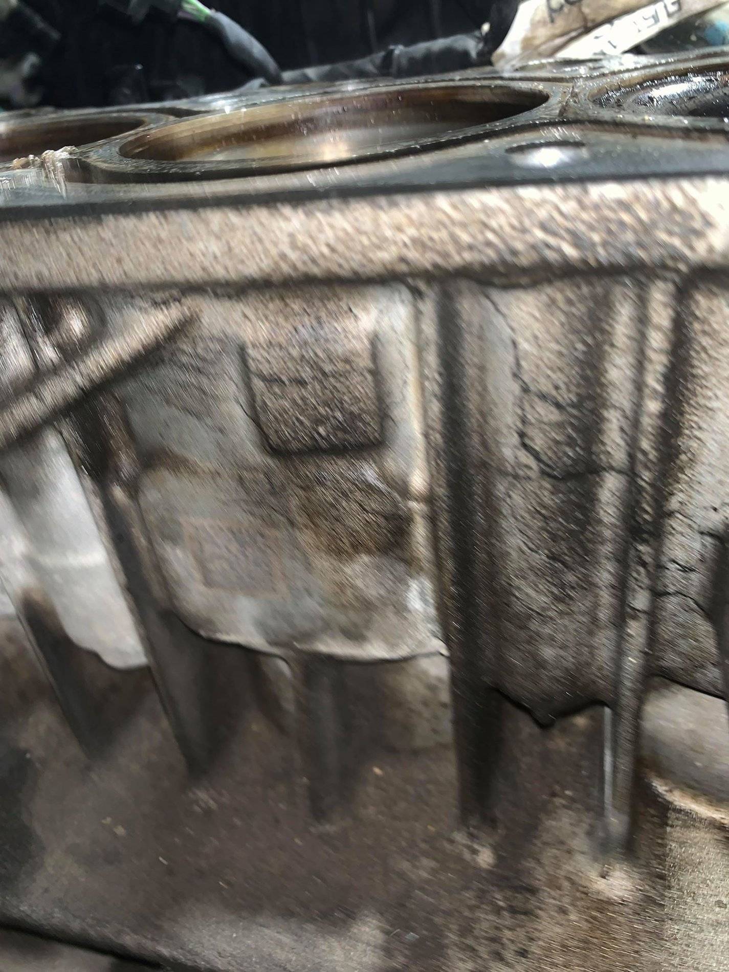 OIL SEEP BLOCK DIRTY.jpg