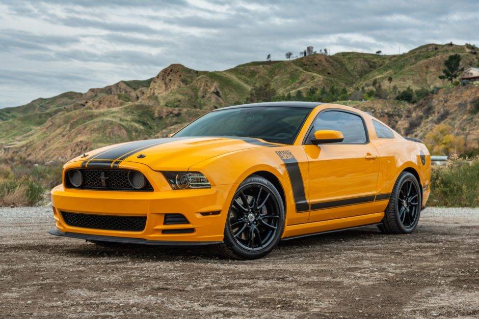 2013_ford_boss_302_1547688118fcfa866ecBat-Boss302-040-940x627.jpg
