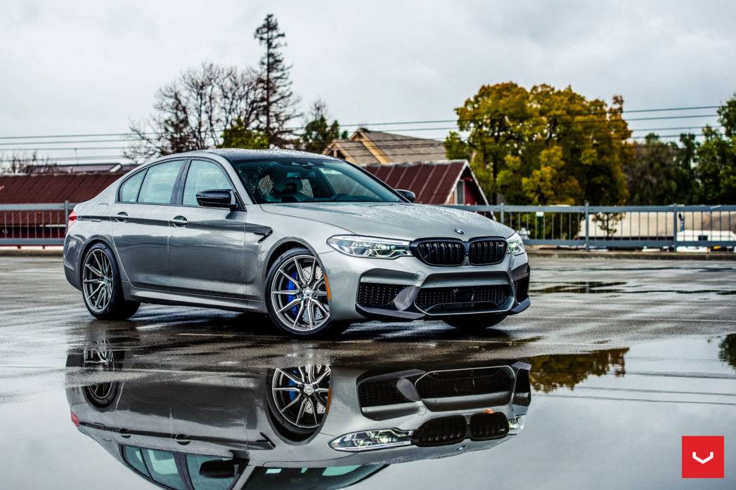 BMW-M5-Hybrid-Forged-HF-3-©-Vossen-Wheels-2019-1003-1047x698.jpg