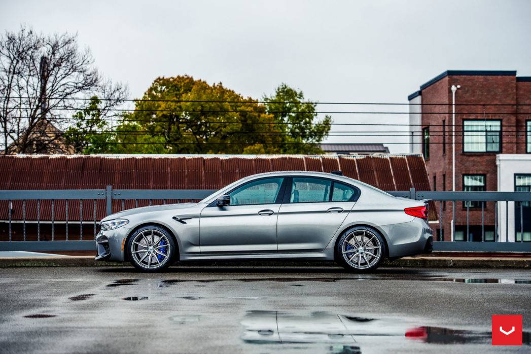 BMW-M5-Hybrid-Forged-HF-3-©-Vossen-Wheels-2019-1009-1047x698.jpg