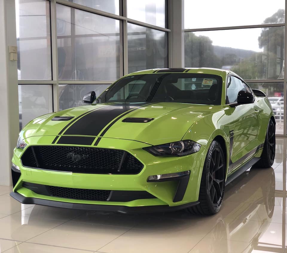 R-Spec Grabber Lime 4.jpg