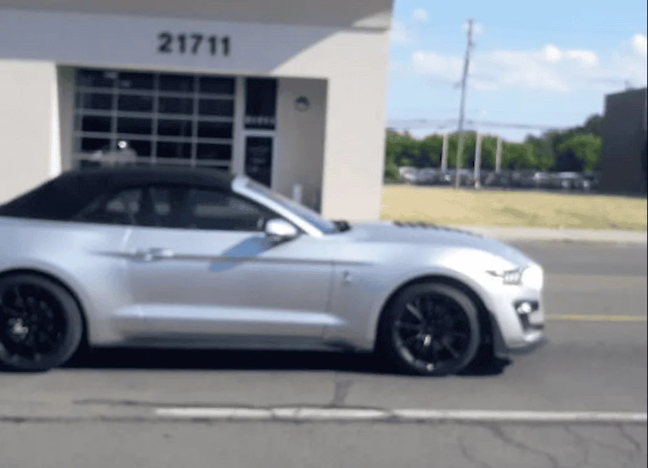 convertible-2020-gt500-3.webp