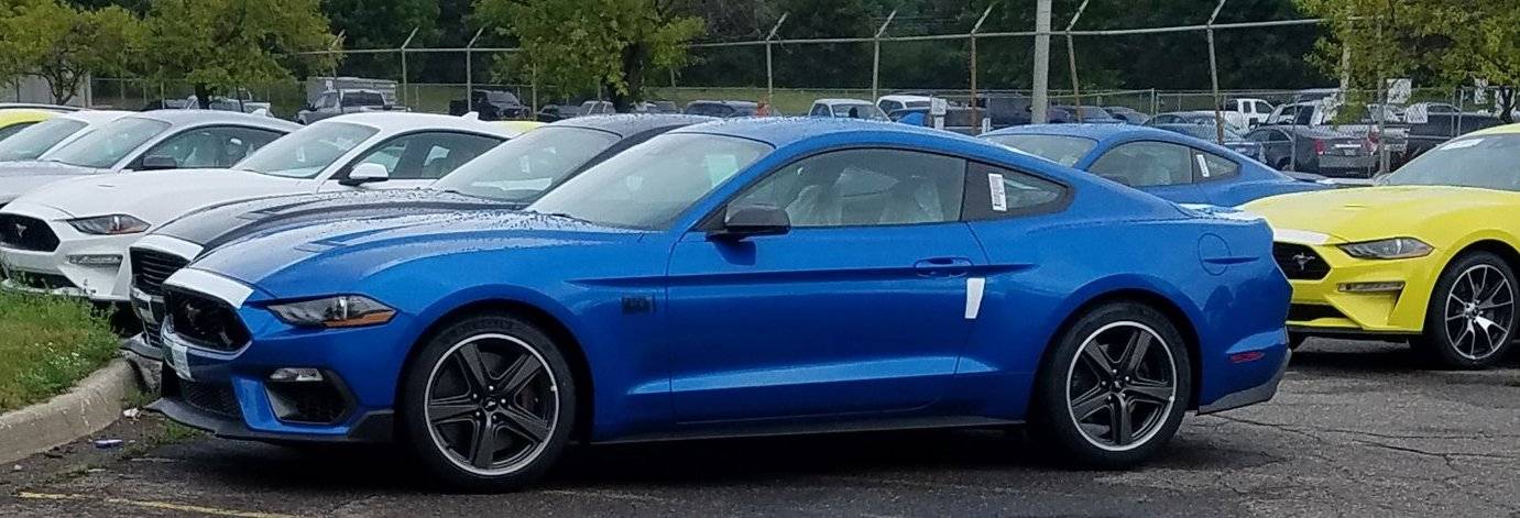 21MY Mach 1 Velocity Blue 2.jpg