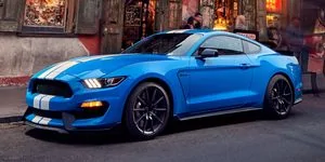 2017-ford-mustang-shelby-gt350-lt-wrap-lead-1548966132.jpg?crop=0.998xw:0.498xh;0.00163xw,0.webp