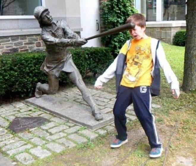 fighting-statues8.jpg