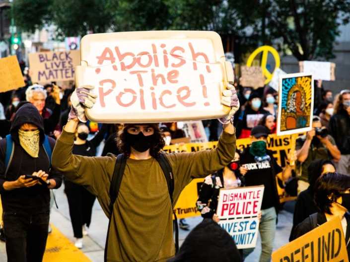 democrats-start-to-worry-support-for-portland-riots-will-help-trump.jpg