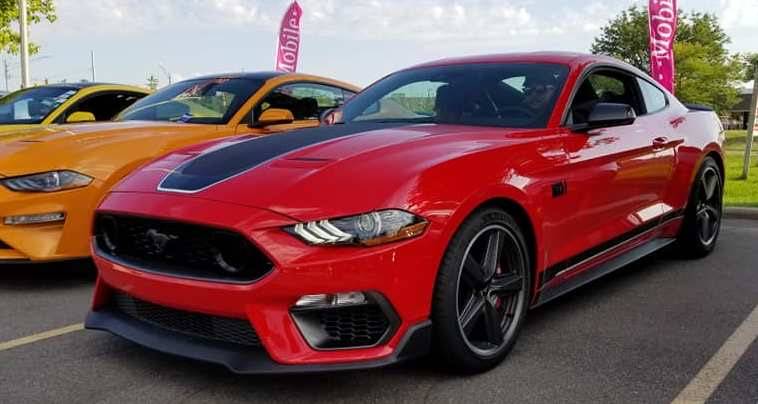 Race Red white stripe.JPG