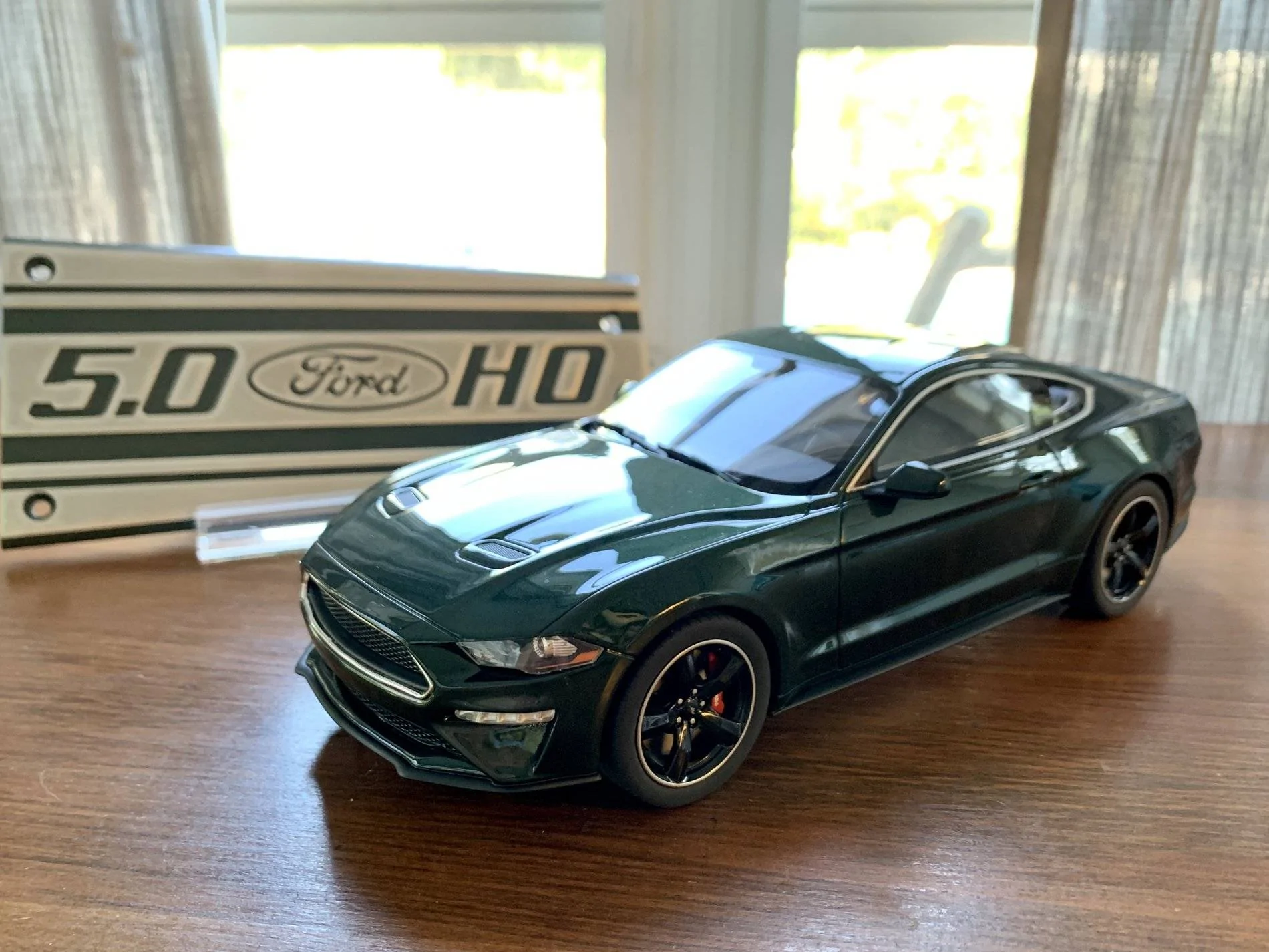 Bullitt 1:18.webp