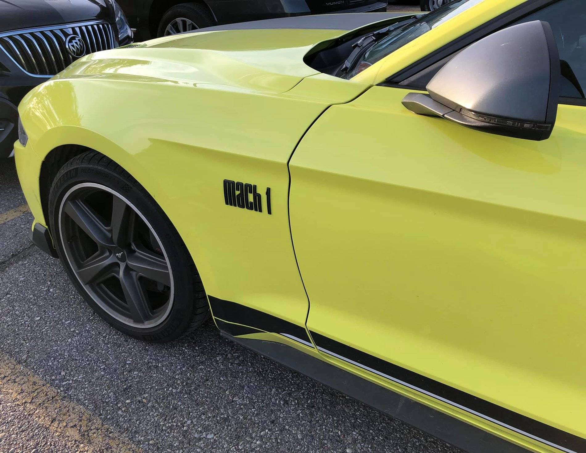 21MY Mach 1 RHD Grabber Yellow 3.jpg