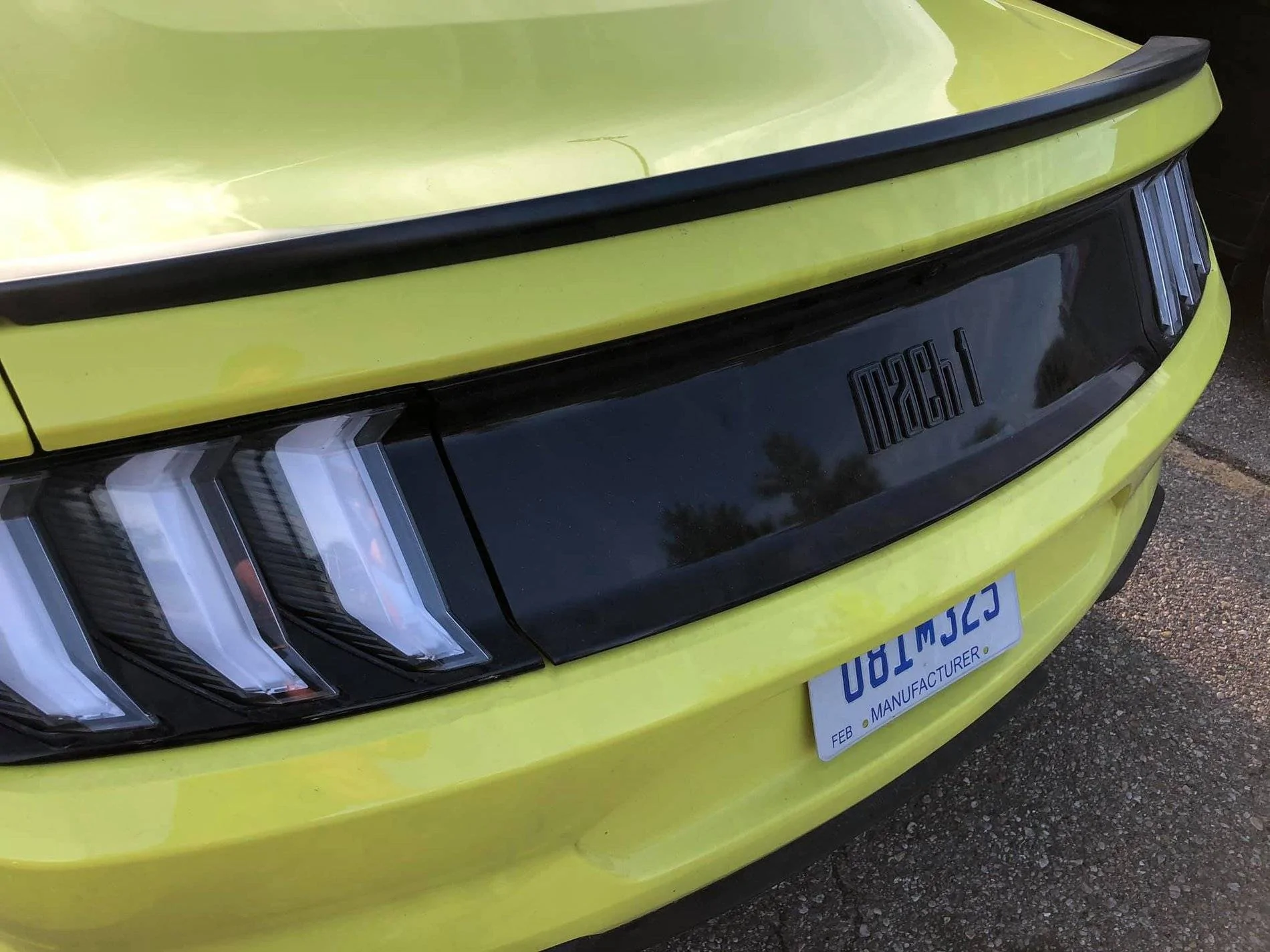 21MY Mach 1 RHD Grabber Yellow 4.webp