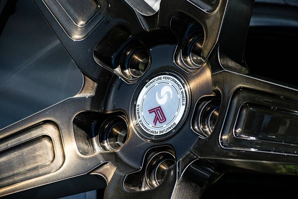 SV306S 20- GT350R Spec (7 of 8).jpg